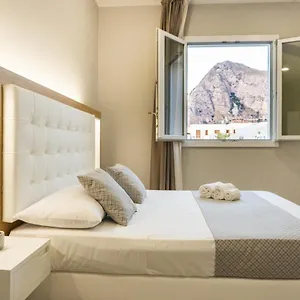 https://alba-e-tramonto.sicilyhotelsitaly.net