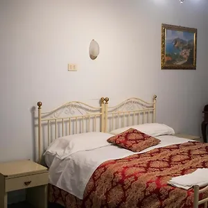 https://affittacamere-andromeda.it-romehotels.com